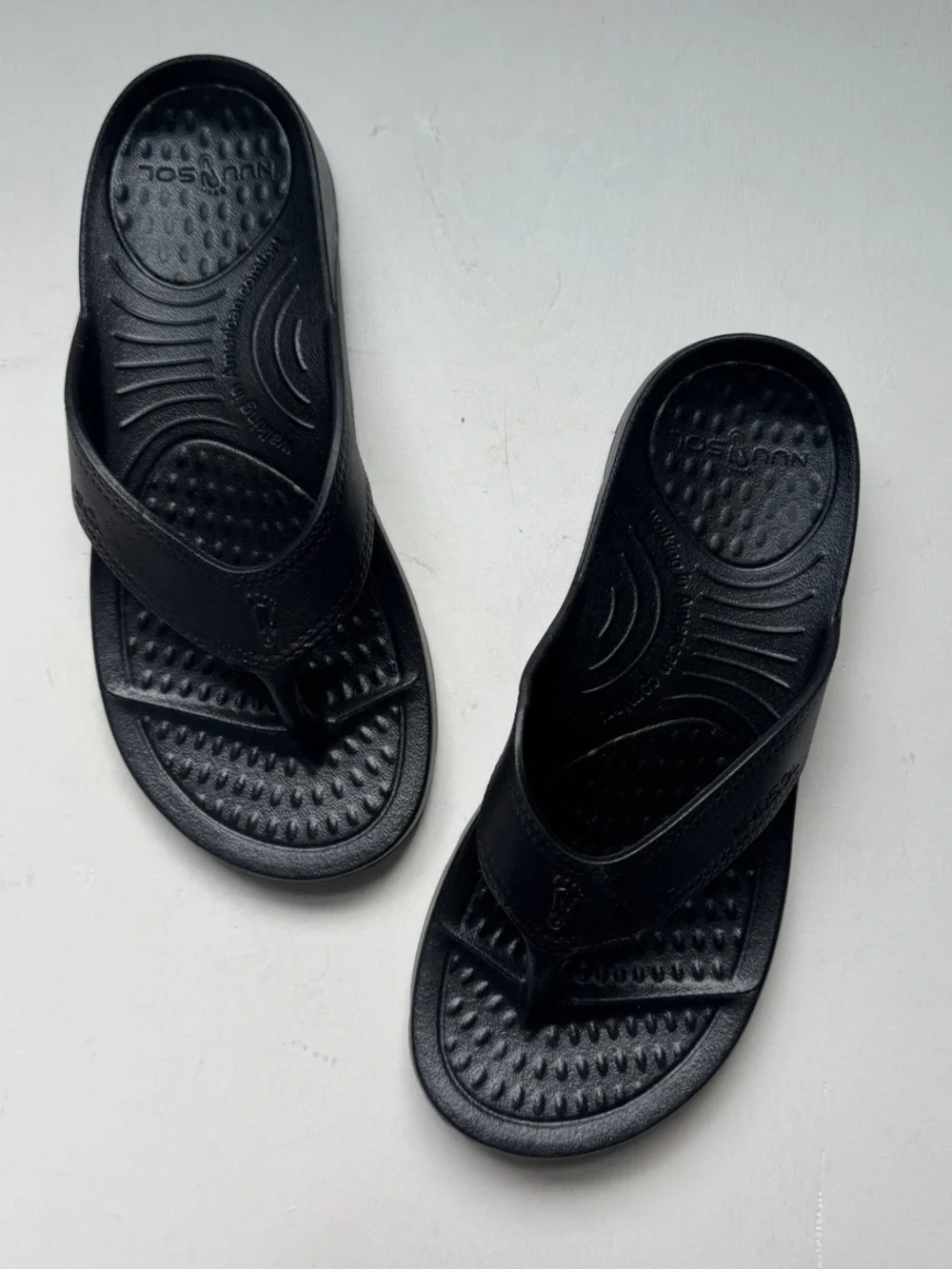 NUUSOL CASCADE RECOVERY FLIP FLOP SANDALS - Picture 2 of 14